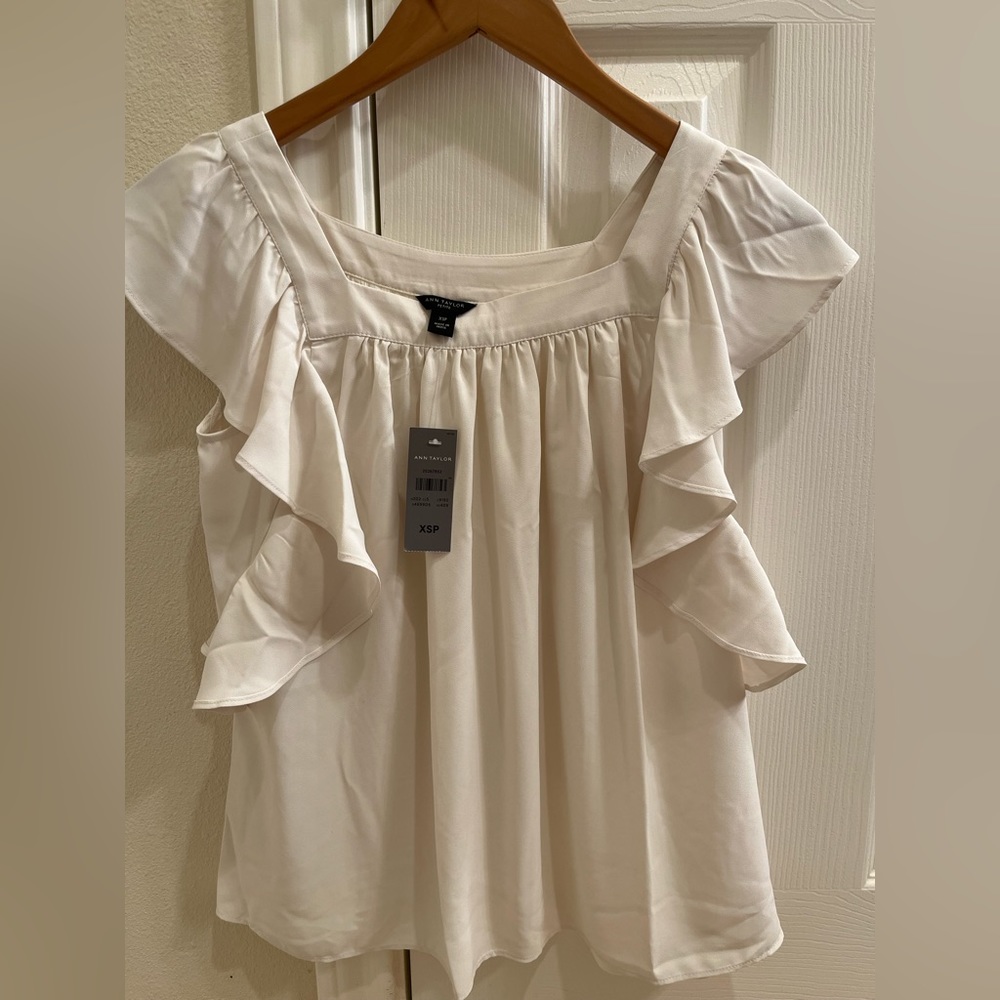 Ann Taylor ruffle sleeve silk top